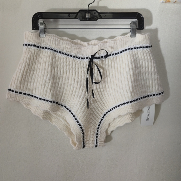 For Love & Lemons Jeanette Sleep Short - Picture 7 of 10